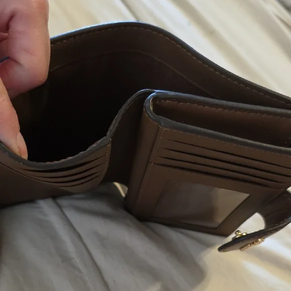 Coach Tan and Brown Signature Wallet - Picture 5 of 5